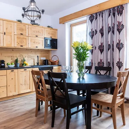 Udanypobyt Apartamenty Krzeptowki Potok-3